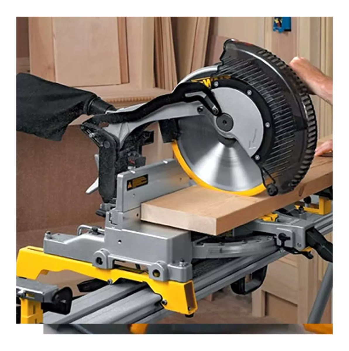 Sierra Ingletadora INGCO 8» 1400 W + 21 Accesorios — vista 8