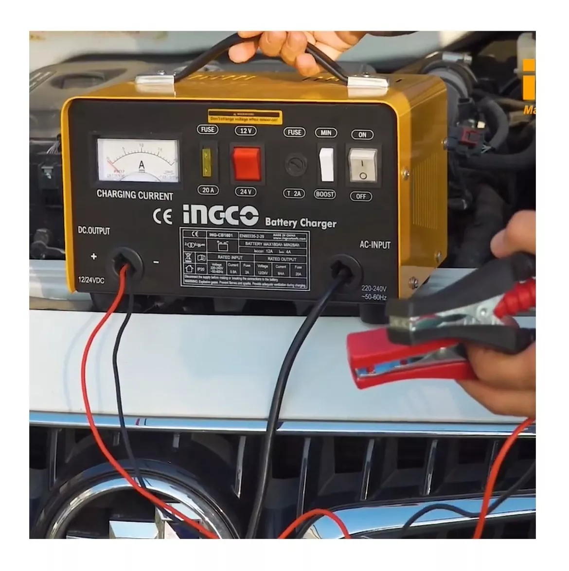 Cargador de Batería 12 V/24 V para Autos y Motos – vista 5